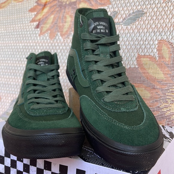 Vans Men’s Crockett High
Dark Green/Black
VN0A5JIG3MZ
sneakers - Picture 9 of 16